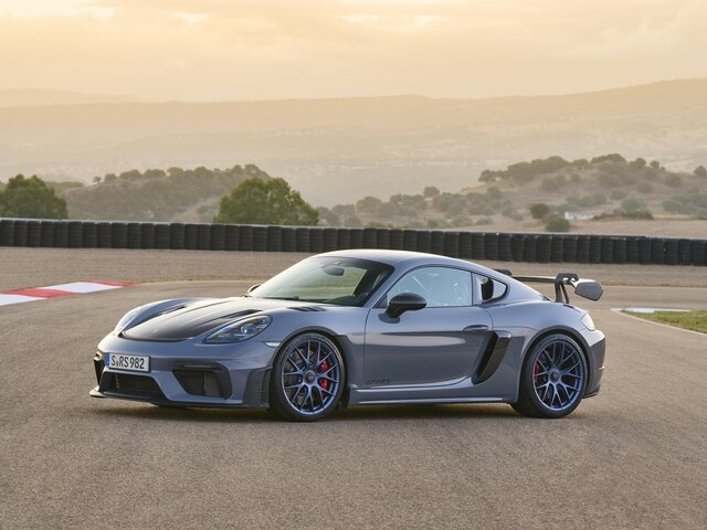 Cayman GT4